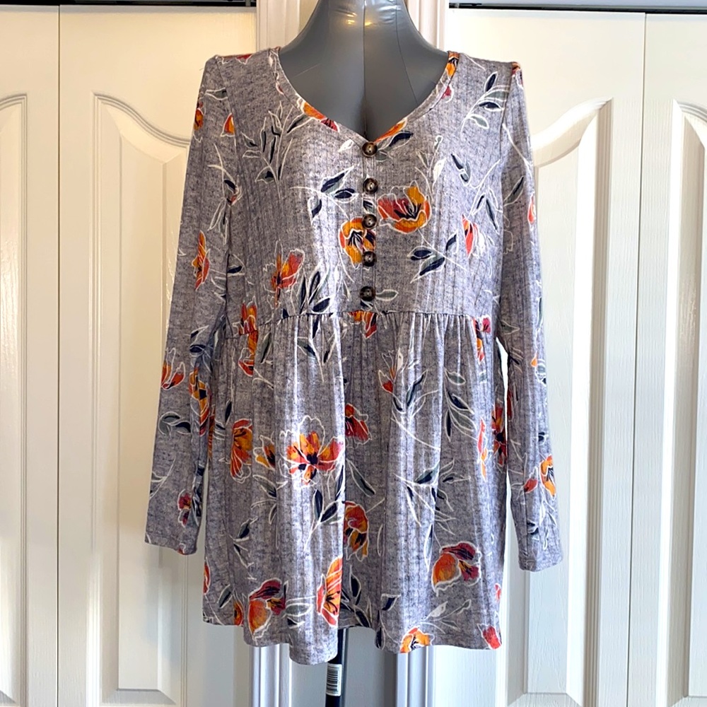 3/$20 - In Every Story Women’s Shirt